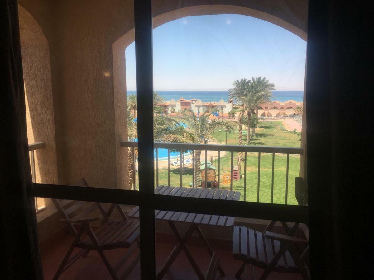 Special Chalets In Porto South Beach Families Ain Sukhna Esterno foto